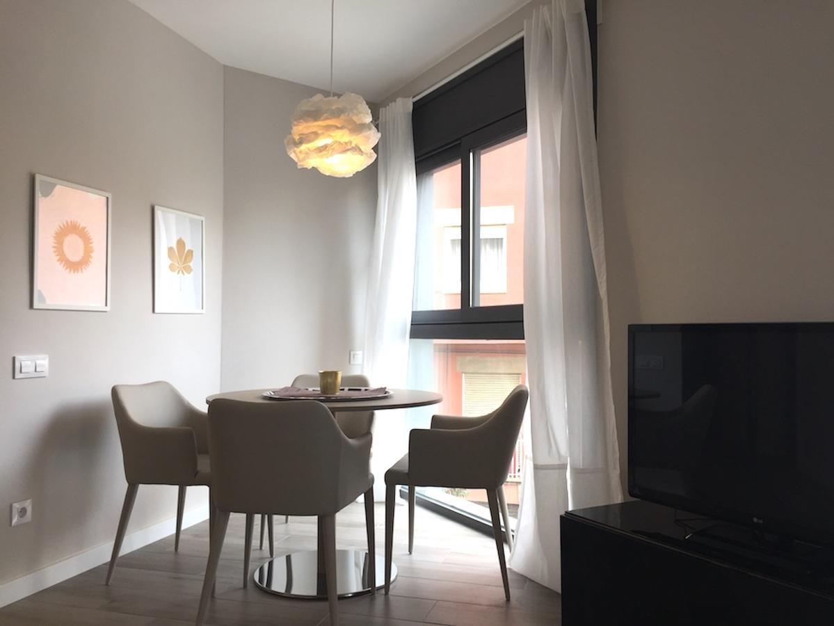 Unique Apartments L'Hospitalet de Llobregat Bagian luar foto